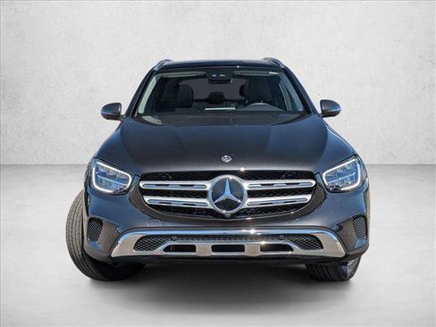 Used 2022 Mercedes-Benz GLC 300 4MATIC image 2