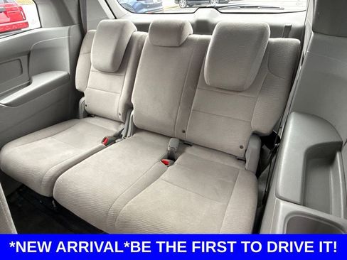 Used 2011 Honda Odyssey EX image 17