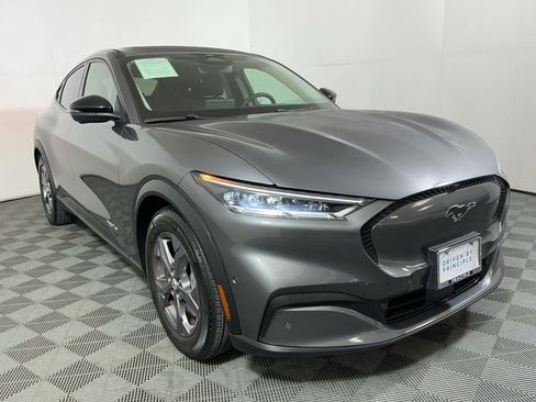 Used 2023 Ford Mustang Mach-E Select image 4