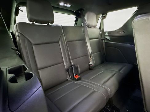 Used 2025 Chevrolet Tahoe LT AWD/4WD image 27