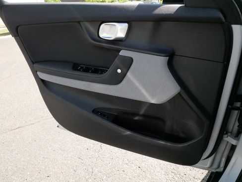 Used 2023 Polestar Polestar 2 AWD/4WD image 26