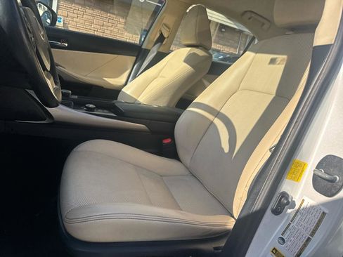Used 2016 Lexus IS 300 AWD w/ Premium Package image 26