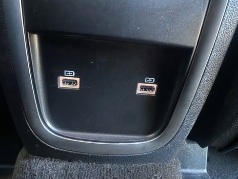 Used 2019 Lincoln MKC Select w/ Select Plus Package image 28