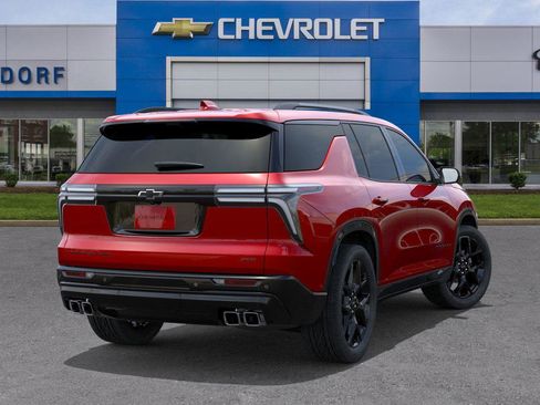 New 2026 Chevrolet Traverse RS image 5