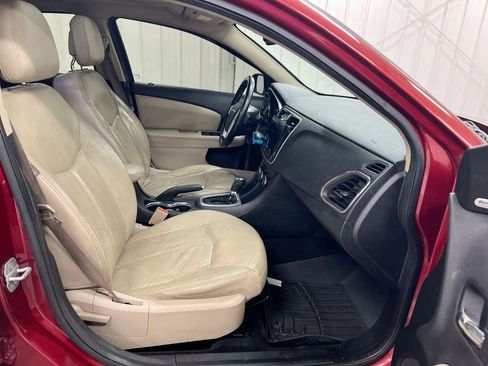 Used 2013 Chrysler 200 Limited w/ Sun/Sound Group FWD image 24
