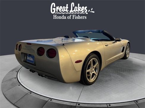 Used 2004 Chevrolet Corvette Convertible w/ Preferred Equipment Group image 5