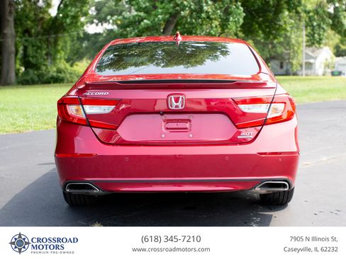 Used 2018 Honda Accord Touring image 5