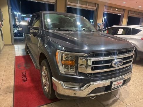 Used 2021 Ford F150 Lariat w/ Max Trailer Tow Package image 3