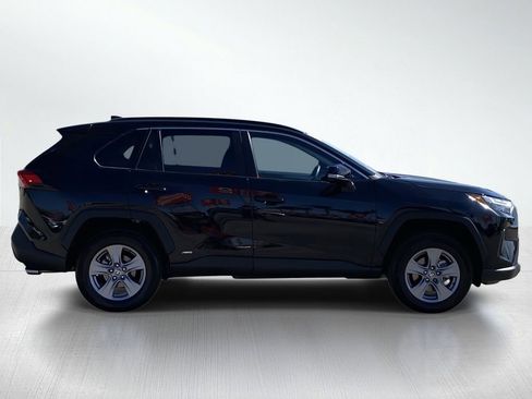 Used 2025 Toyota RAV4 XLE image 10