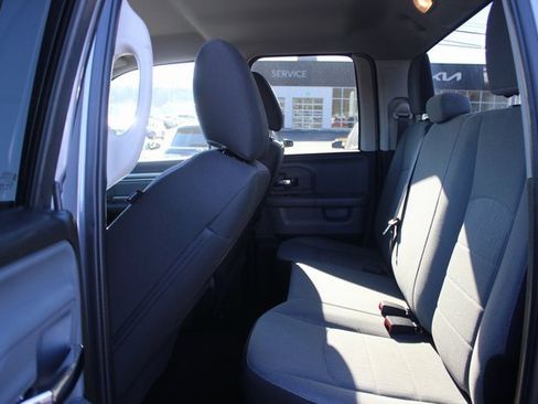 Used 2024 RAM 1500 Classic SLT image 19