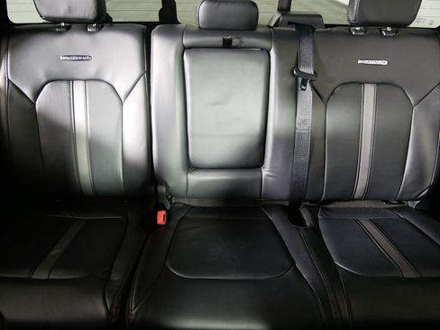 Used 2020 Ford F150 Platinum w/ Equipment Group 701A Luxury image 13