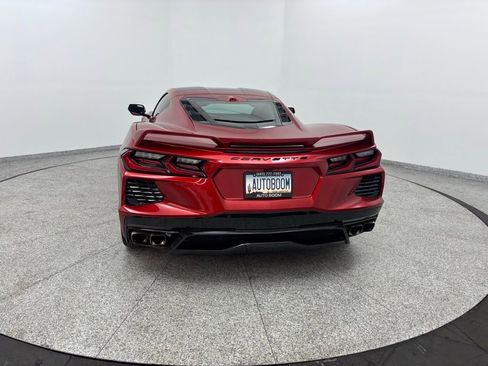 Used 2021 Chevrolet Corvette Stingray w/ Z51 Performance Package image 10