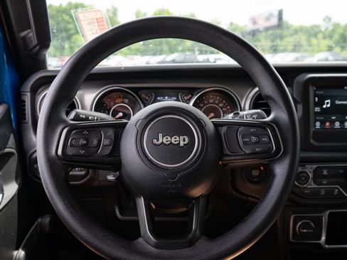 Used 2022 Jeep Wrangler Unlimited Sport AWD/4WD image 28