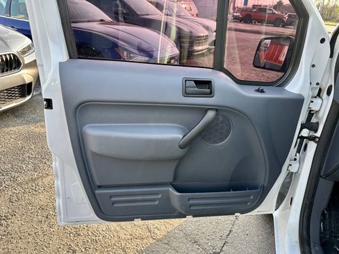 Used 2013 Ford Transit Connect XLT FWD image 11