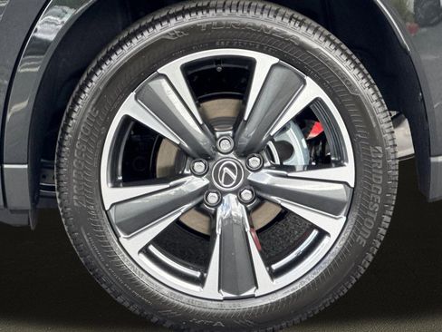 New 2026 Lexus UX 300h FWD image 11
