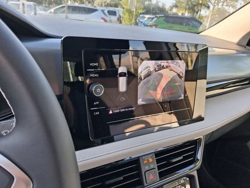 New 2026 Volkswagen Taos S FWD image 10