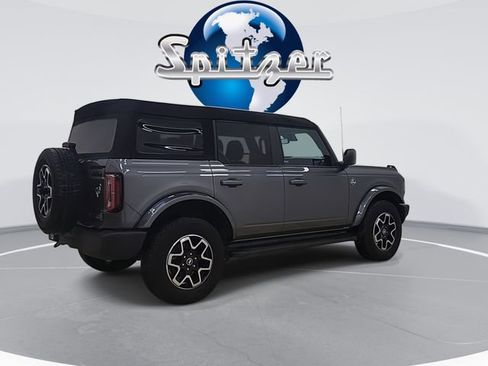 Used 2023 Ford Bronco Outer Banks image 9