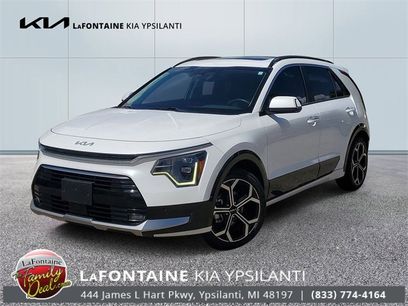 Used 2023 Kia Niro SX Touring