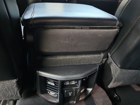 Used 2023 RAM 2500 Laramie AWD/4WD image 21