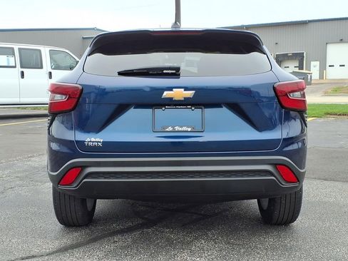 Certified 2024 Chevrolet Trax LS w/ LS Convenience Package image 5