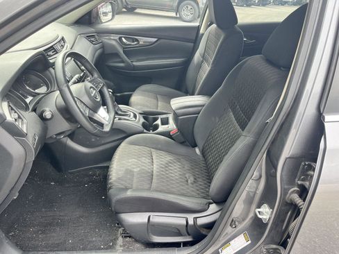 Used 2018 Nissan Rogue S w/ S Value Package AWD/4WD image 11