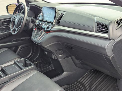 Used 2025 Honda Odyssey Sport-L image 23