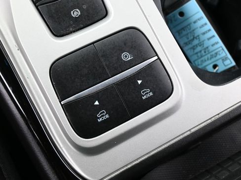 Used 2022 Ford Explorer ST-Line w/ Class IV Trailer Tow Package image 28