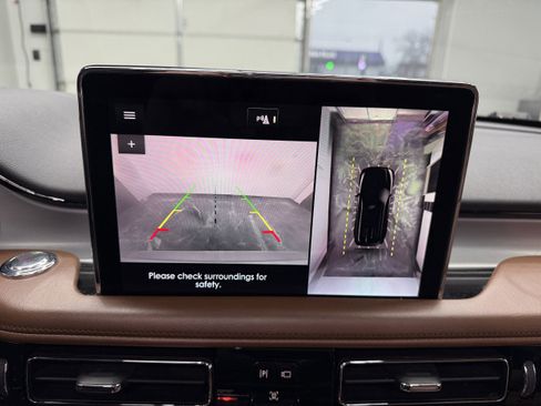 Used 2022 Lincoln Aviator Reserve w/ Equipment Group 201A image 21