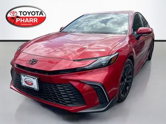 Used 2025 Toyota Camry SE w/ Multimedia Upgrade Package FWD video 1