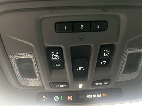 Used 2021 Chevrolet Silverado 1500 RST w/ Texas Edition Plus image 21