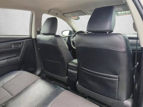 Used 2017 Toyota Corolla SE FWD image 19