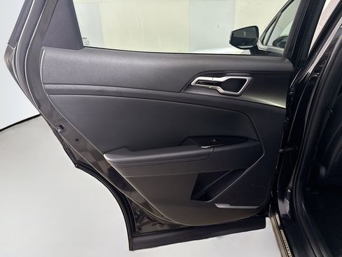 Used 2023 Kia Sportage EX AWD/4WD image 26