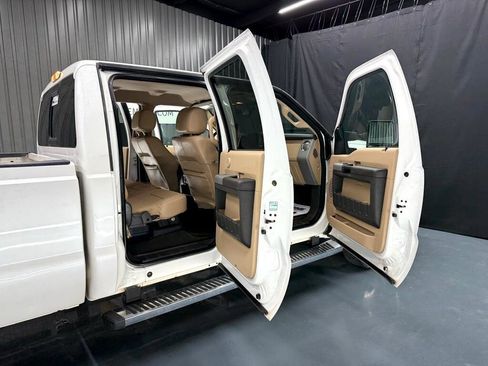 Used 2015 Ford F350 Lariat w/ Chrome Package image 25