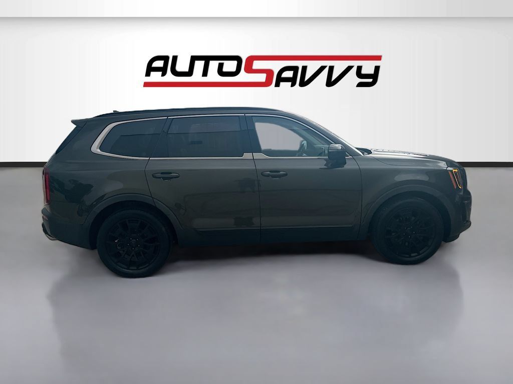 Used 2021 Kia Telluride SX w/ Nightfall Edition Package AWD/4WD image 8