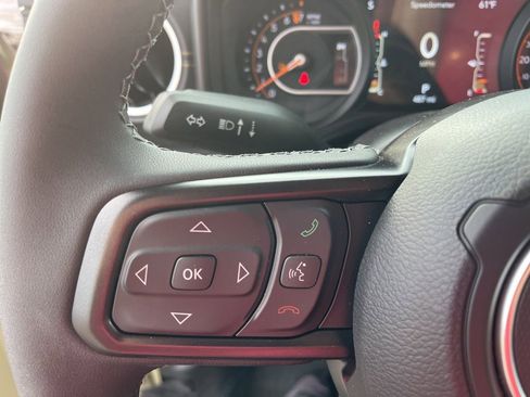 New 2025 Jeep Gladiator Sport image 13