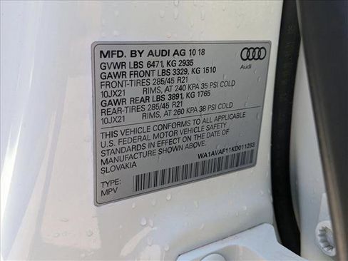 Used 2019 Audi Q8 Premium w/ Convenience Package AWD/4WD image 25