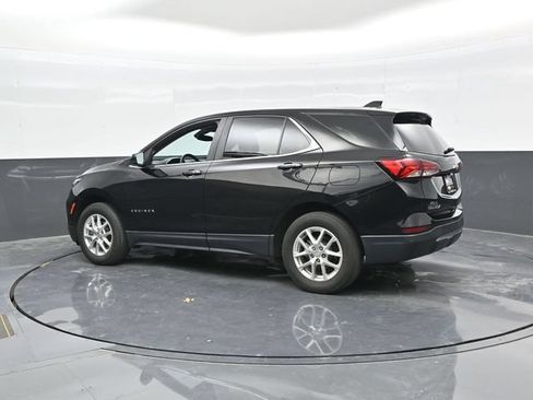 Used 2023 Chevrolet Equinox LT AWD/4WD image 4