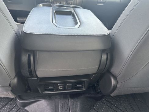 Used 2020 Chevrolet Silverado 1500 RST w/ All-Star Edition image 15