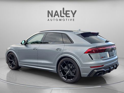 New 2025 Audi RS Q8 performance image 3