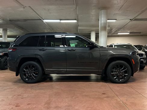 New 2026 Jeep Grand Cherokee Limited image 6