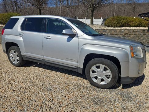 Used 2015 GMC Terrain SLE image 8