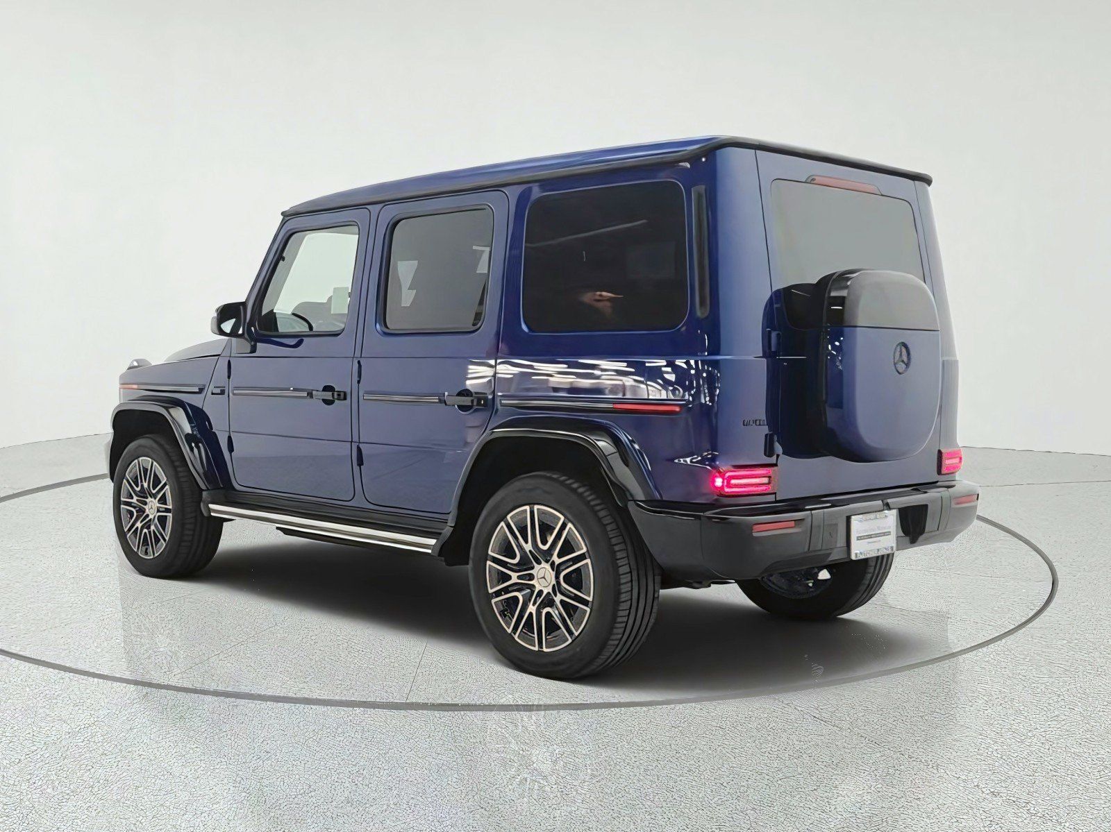 New 2027 Mercedes-Benz G 580 e image 7