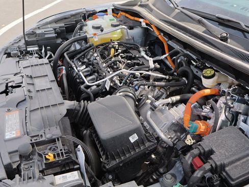 Used 2024 Ford Escape ST-Line w/ Equipment Group 301A image 36