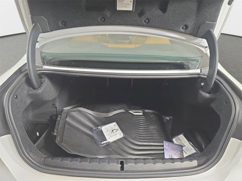 Certified 2025 BMW 440i xDrive Coupe w/ Premium Package image 12