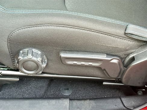 Used 2022 Jeep Wrangler Unlimited Rubicon 4xe w/ Safety Group image 37