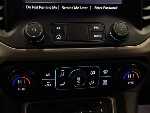 Used 2023 GMC Acadia Denali w/ Denali Technology Package image 54