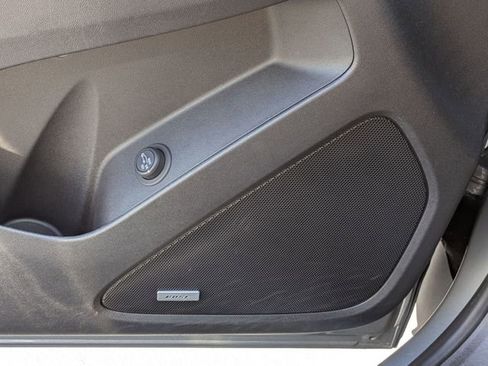 Certified 2023 Chevrolet Equinox RS w/ RS Leather Package FWD image 13