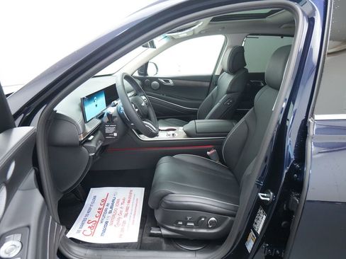 New 2026 Genesis GV80 2.5T Prestige image 14