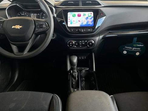 Used 2021 Chevrolet TrailBlazer LT w/ Convenience Package FWD image 13