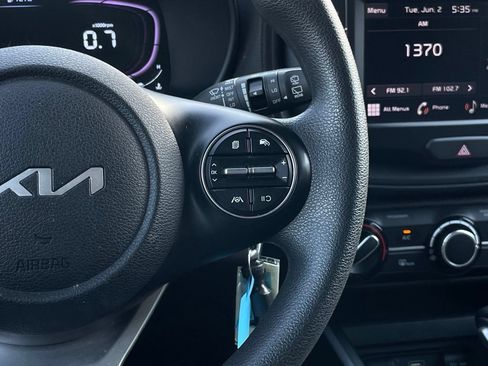 Used 2024 Kia Soul LX w/ Option Group 015 FWD image 14